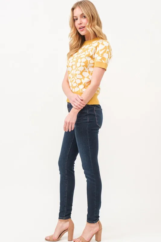 And The Why Short Sleeve Leaf Pattern Knit Top-Knit Short Sleeve Sweater-Reef Love
