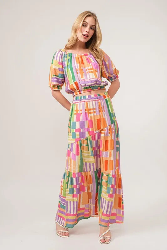 Puff Sleeve Elastic Edges Geo Printed Crop Top