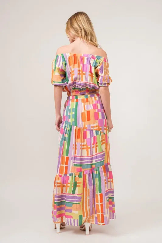 Puff Sleeve Elastic Edges Geo Printed Crop Top