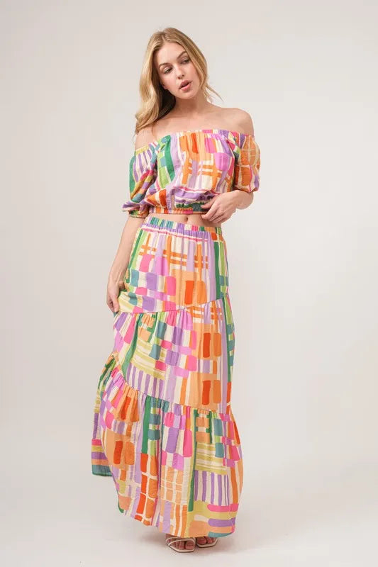 Puff Sleeve Elastic Edges Geo Printed Crop Top
