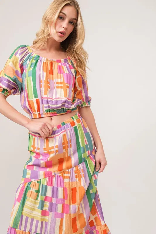 Puff Sleeve Elastic Edges Geo Printed Crop Top