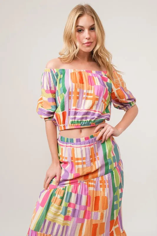 Puff Sleeve Elastic Edges Geo Printed Crop Top